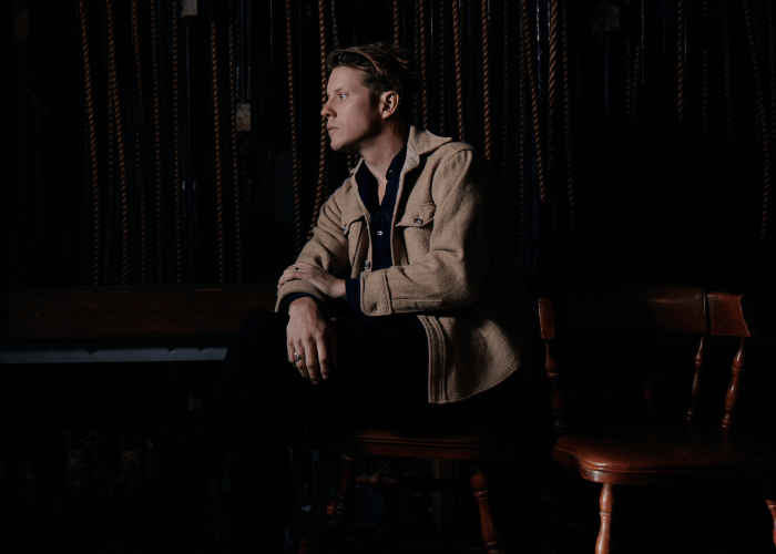 Anderson East headshot