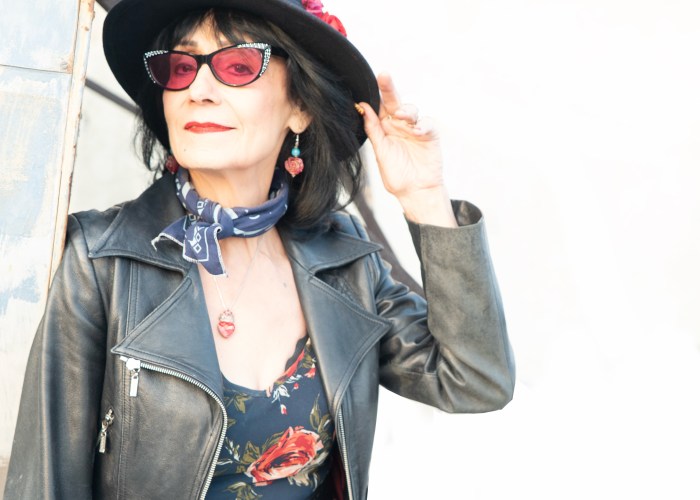 Rosie Flores headshot