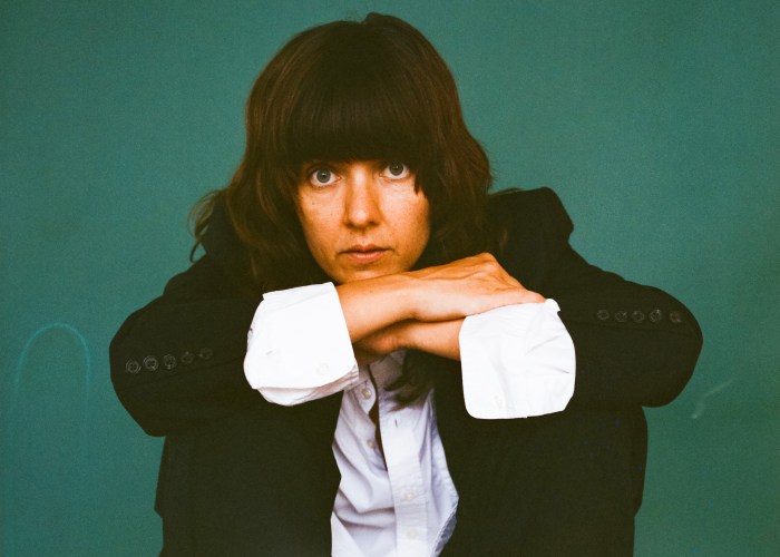 Courtney Barnett headshot